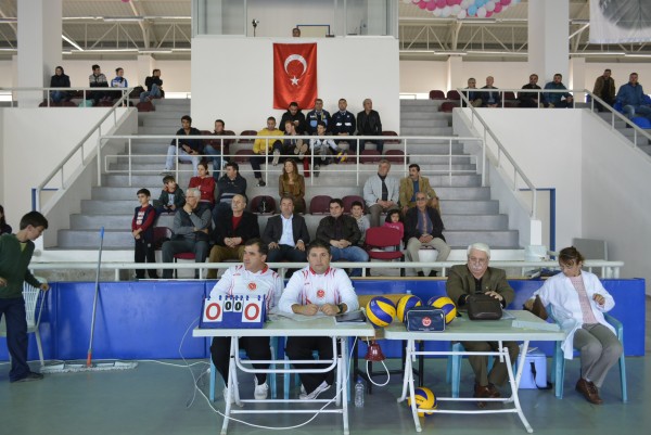 VOLEYBOL MAÇI FOTOĞRAFLAR (2)